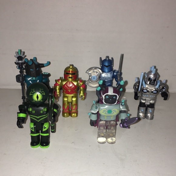 SET OF SIX ROBLOX ROBOT SERIES ACTION FIGURES 3" WITH ACCESSORIES AS PICTURED - Picture 1 of 7